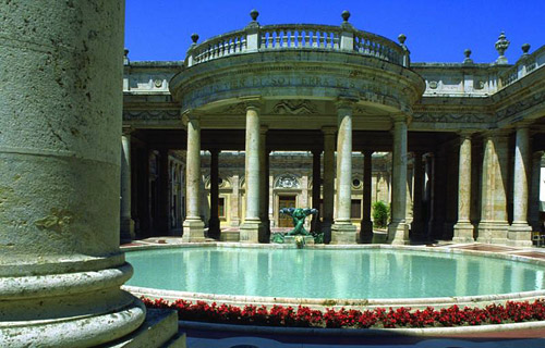 MONTECATINI TERME GYÓGYFÜRDŐJE MONTECATINI TERME GYÓGYFÜRDŐJE